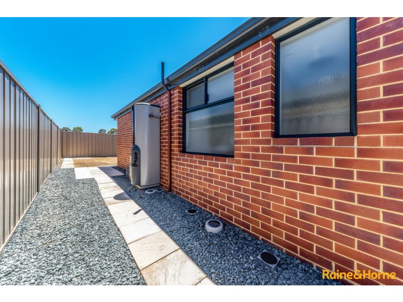 11 GAMBOGE AVENUE, Karnup WA 6176