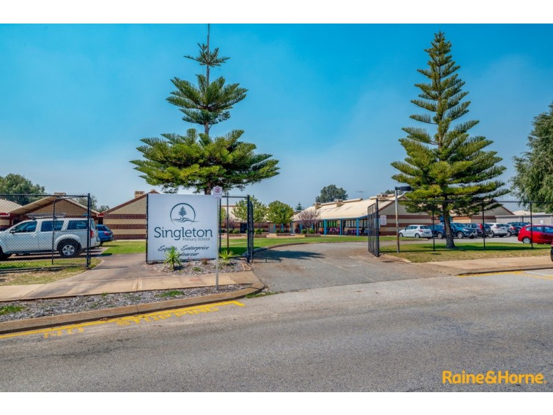 11 GAMBOGE AVENUE, Karnup WA 6176