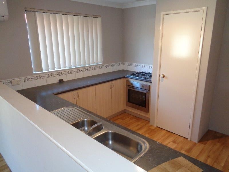 10 Whitehaven Avenue, Secret Harbour WA 6173