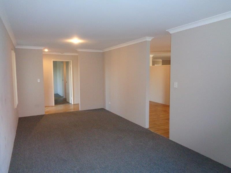 10 Whitehaven Avenue, Secret Harbour WA 6173