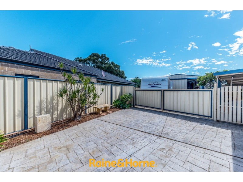 4 PATEMAN PLACE, South Yunderup WA 6208