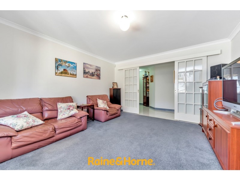 4 PATEMAN PLACE, South Yunderup WA 6208