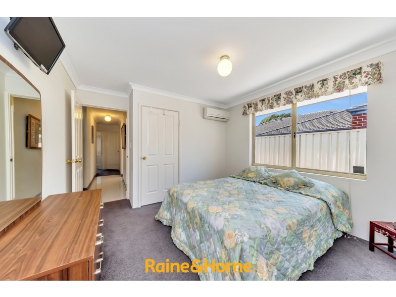 4 PATEMAN PLACE, South Yunderup WA 6208