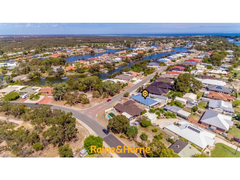 4 PATEMAN PLACE, South Yunderup WA 6208