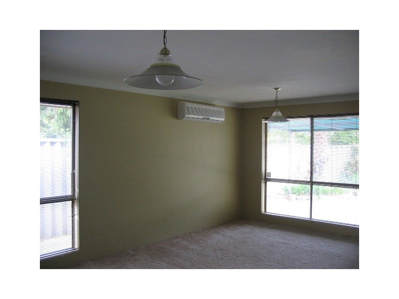 5  Winnipeg Close, Greenfields WA 6210