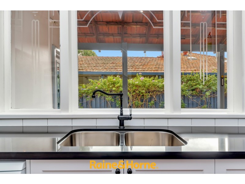 7 CONGDON AVENUE, Pinjarra WA 6208