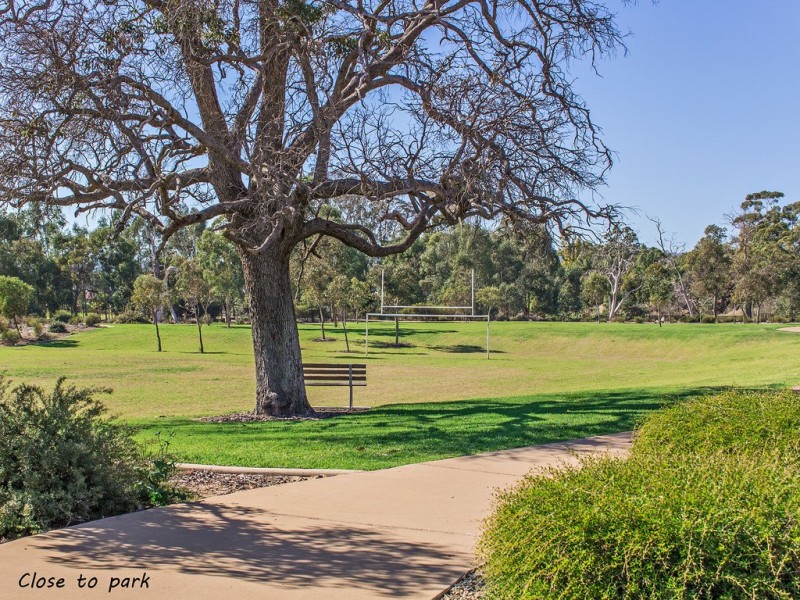 44 Veterans Drive, Byford WA 6122