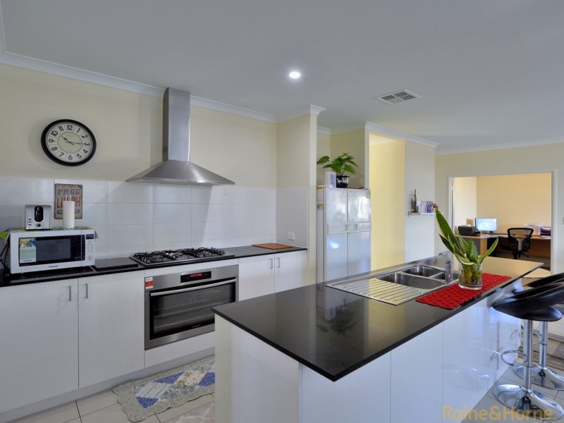 5 Occator Way, Falcon WA 6210