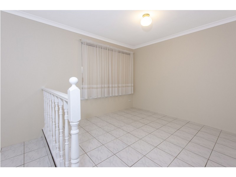 7 Irrawaddy Drive, Greenfields WA 6210