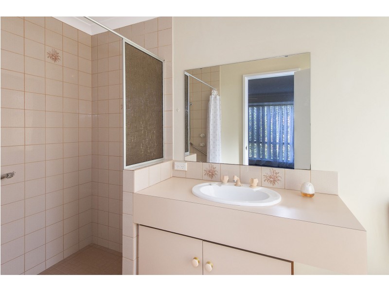 7 Irrawaddy Drive, Greenfields WA 6210