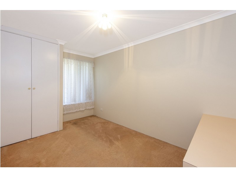 7 Irrawaddy Drive, Greenfields WA 6210