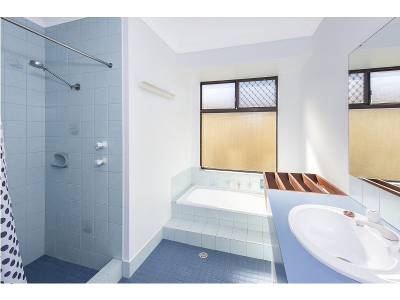 7 Irrawaddy Drive, Greenfields WA 6210