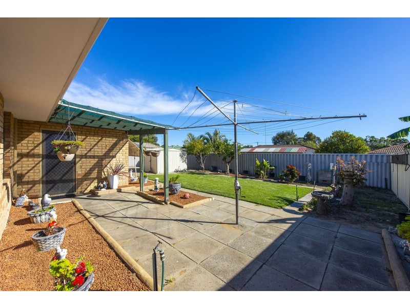 7 Irrawaddy Drive, Greenfields WA 6210