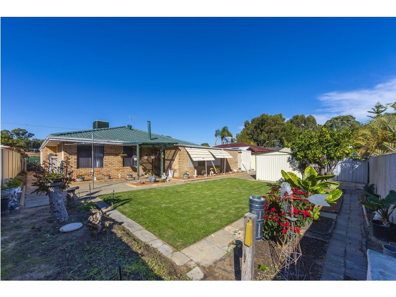 7 Irrawaddy Drive, Greenfields WA 6210