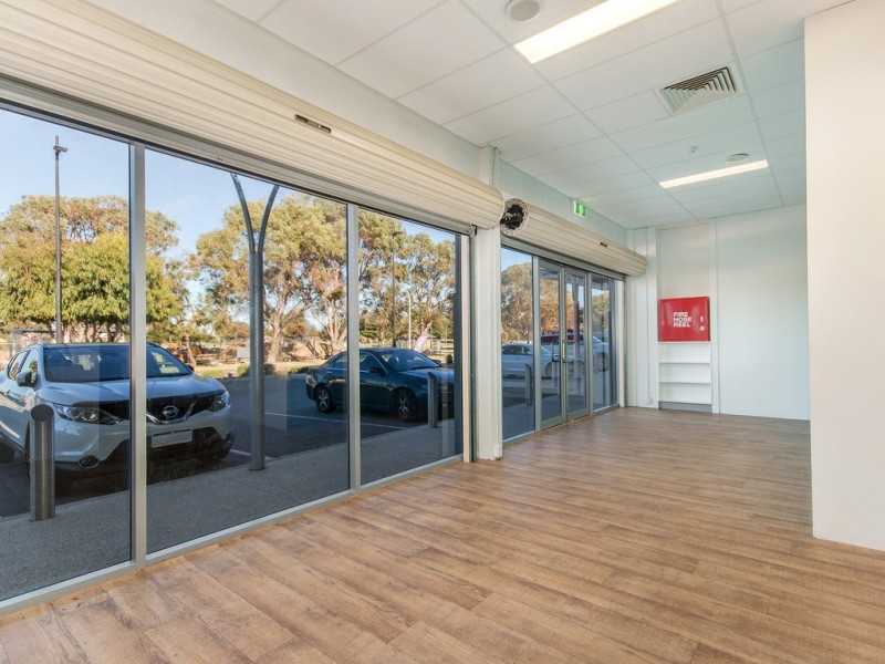 8 Endeavour Drive, Port Kennedy WA 6172