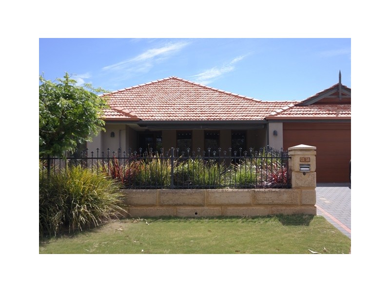 61 Ballard Meander, Lakelands WA 6180