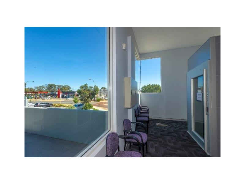 30 Minilya Parkway, Greenfields WA 6210