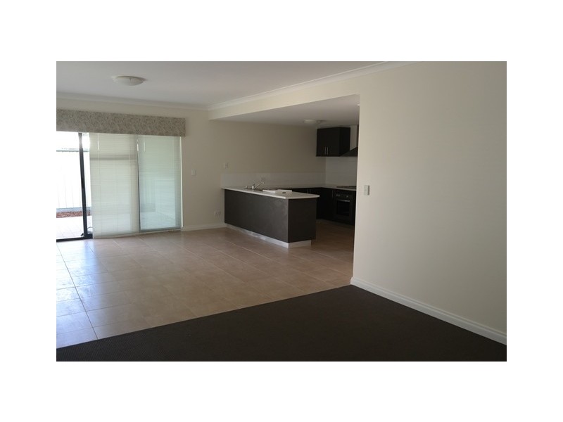 2/12 Adana Street, Mandurah WA 6210