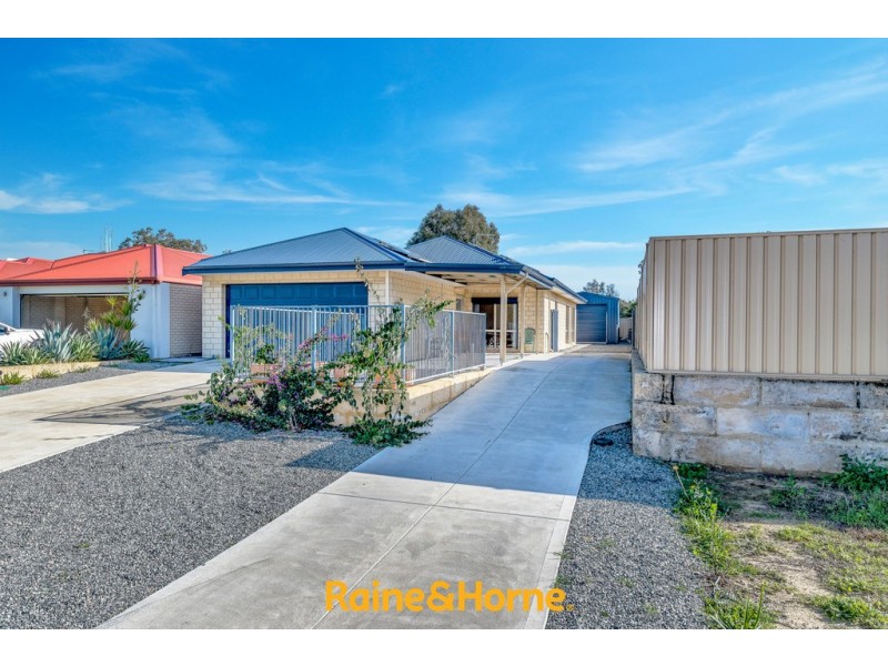 10 CAREY STREET, Pinjarra WA 6208