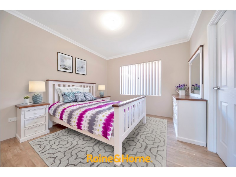 10 CAREY STREET, Pinjarra WA 6208