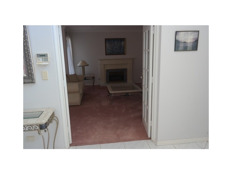 4 Ronsard Drive, San Remo WA 6210