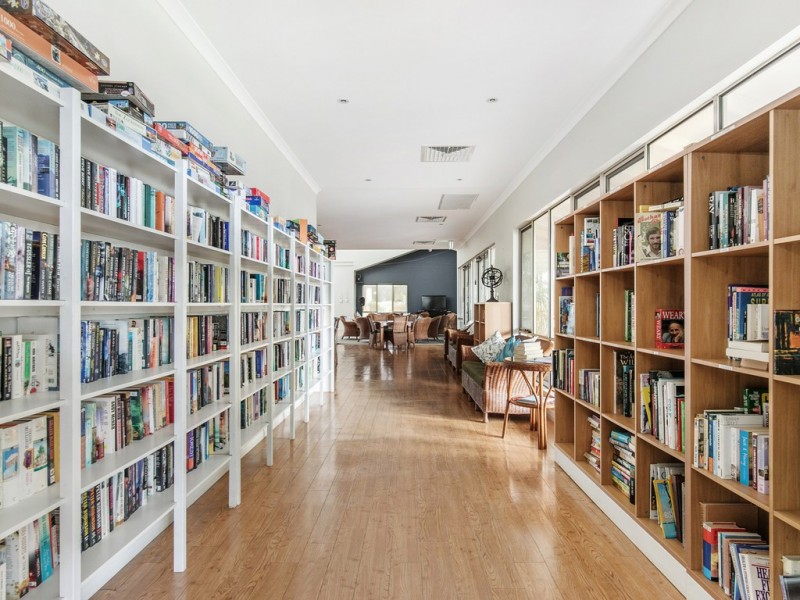 4 Spring Boulevard, Dawesville WA 6211