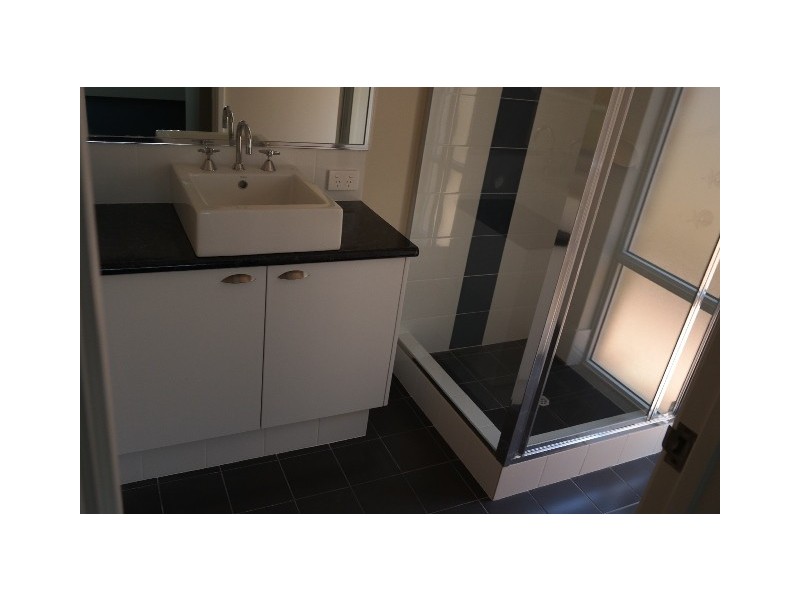 33 Kerkeri Heights, Lakelands WA 6180