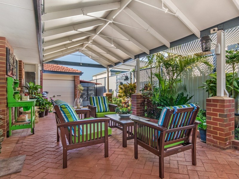 29 Camden Way, Meadow Springs WA 6210