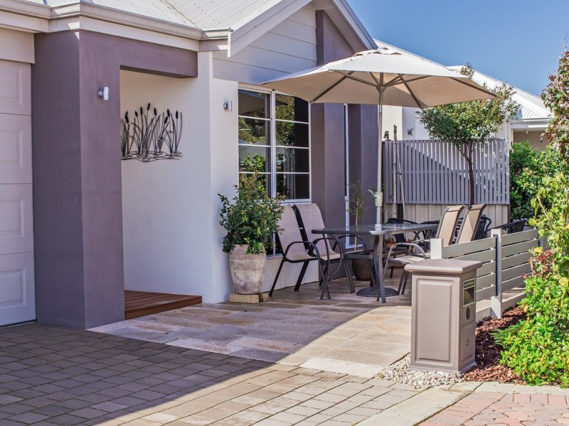 6 Jilba Grove, Erskine WA 6210