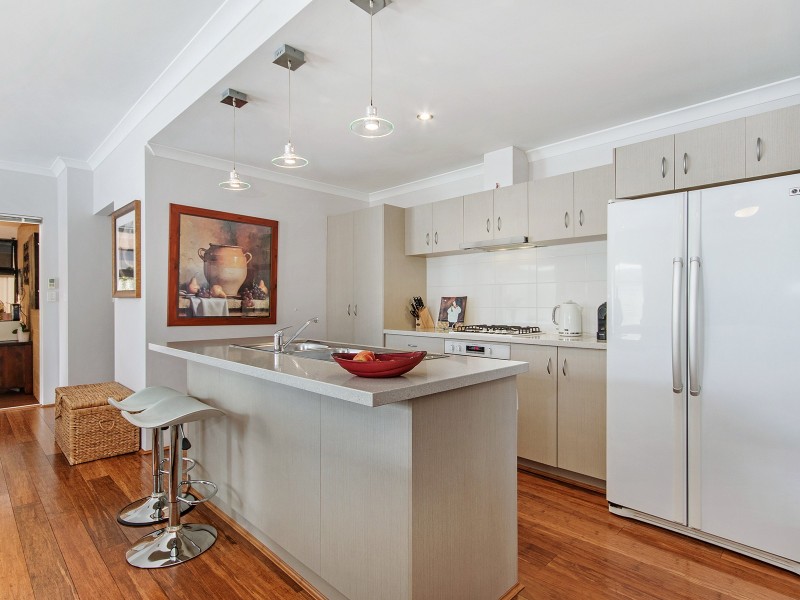 6 Jilba Grove, Erskine WA 6210