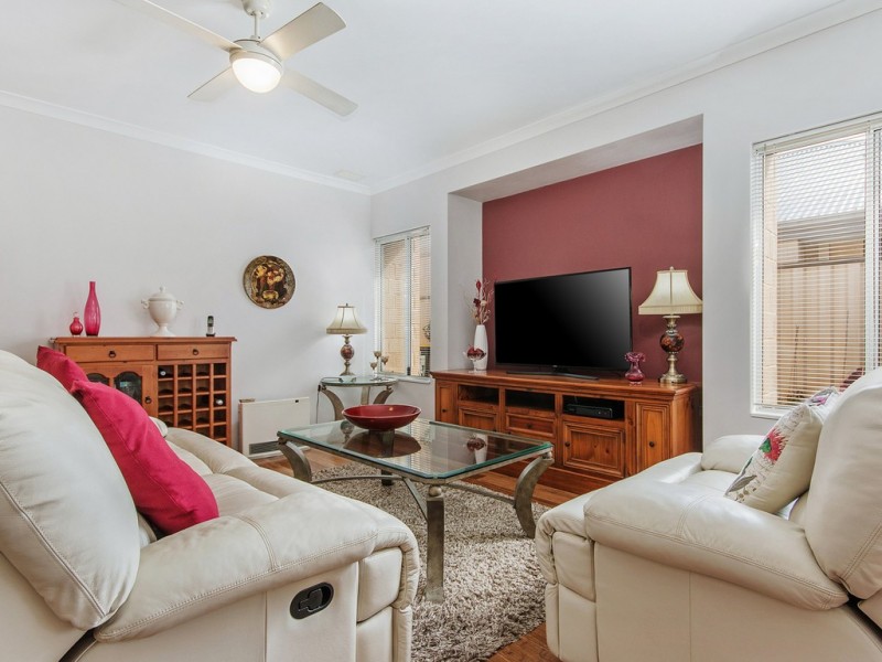 6 Jilba Grove, Erskine WA 6210