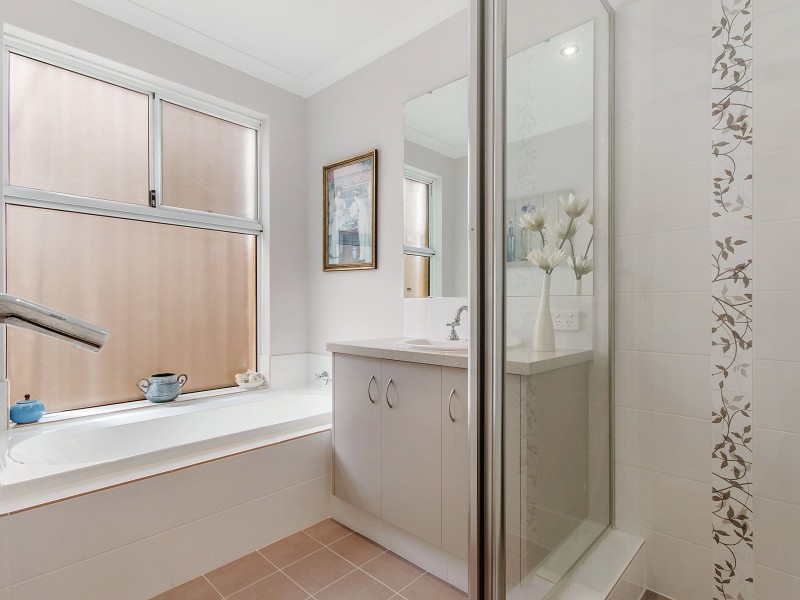 6 Jilba Grove, Erskine WA 6210