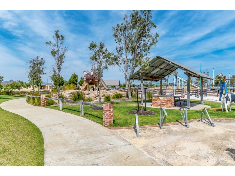 42 PEGUS MEANDER, South Yunderup WA 6208
