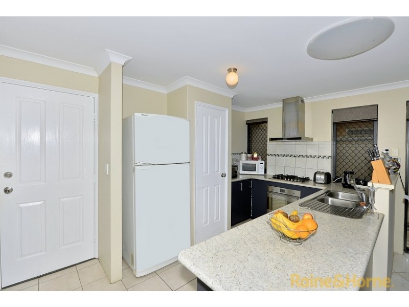 64/27 Meadow Springs Drive, Meadow Springs WA 6210