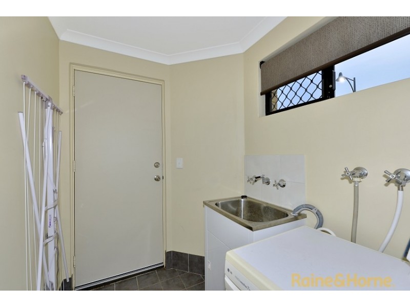 64/27 Meadow Springs Drive, Meadow Springs WA 6210