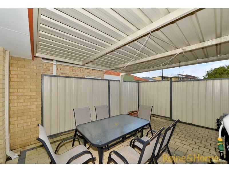64/27 Meadow Springs Drive, Meadow Springs WA 6210
