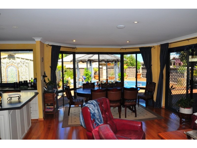 7 Tasman Loop, Dudley Park WA 6210