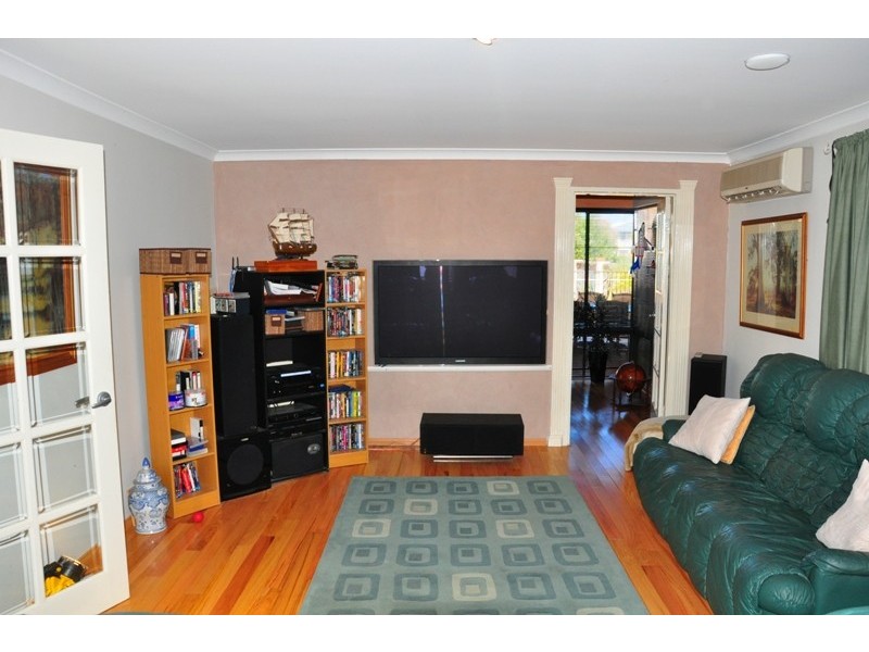7 Tasman Loop, Dudley Park WA 6210