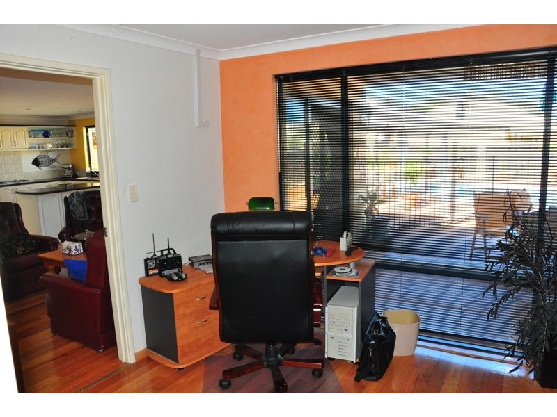 7 Tasman Loop, Dudley Park WA 6210