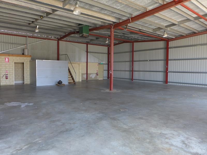 22 Fields Street, Pinjarra WA 6208