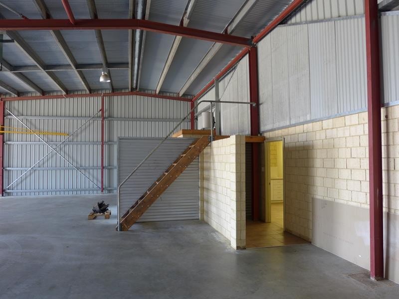 22 Fields Street, Pinjarra WA 6208