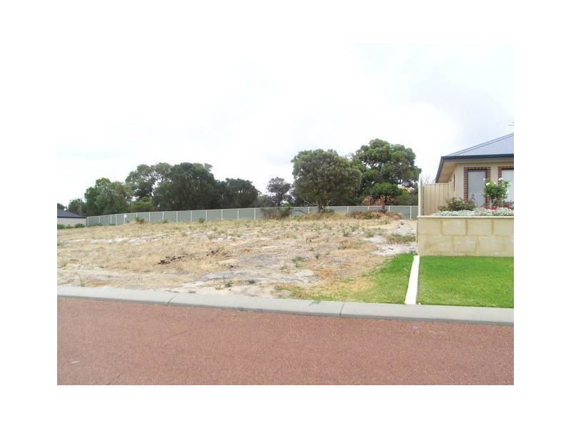 38 Peppertree Close, Wannanup WA 6210