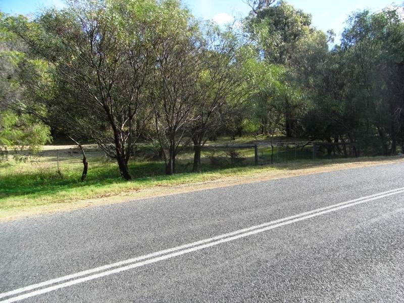 11 Fenton Place, Bouvard WA 6211