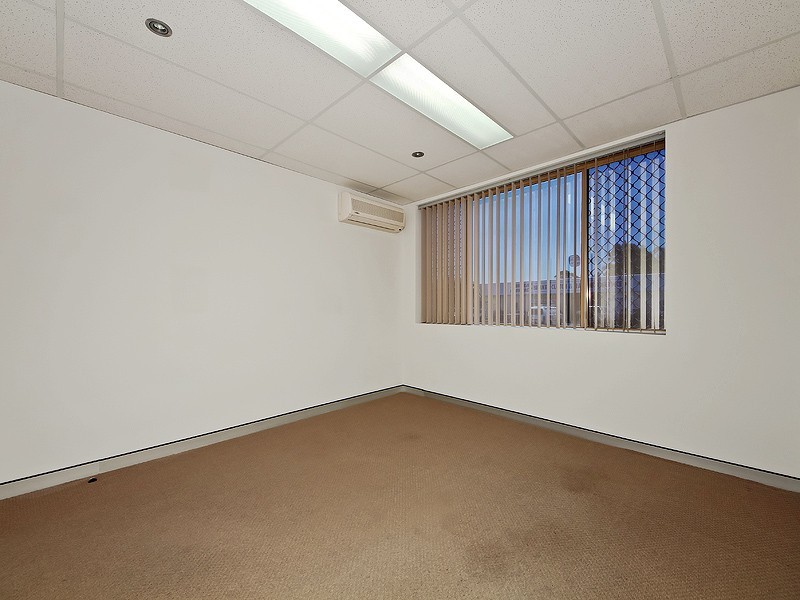 3 Tindale Street, Mandurah WA 6210