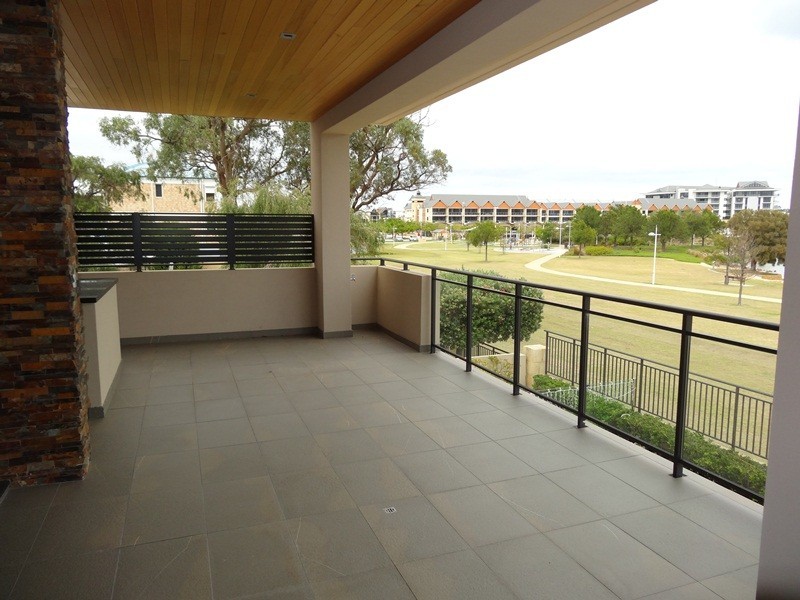 4/48 Ormsby Terrace, Mandurah WA 6210