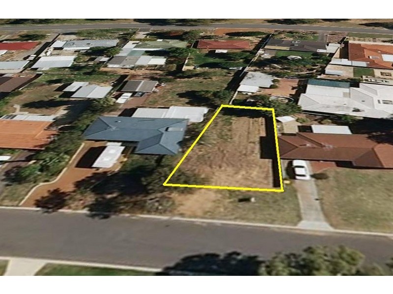 26a Terry Cres, Mandurah WA 6210