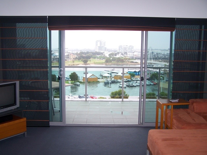 501/16 Dolphin Drive, Mandurah WA 6210