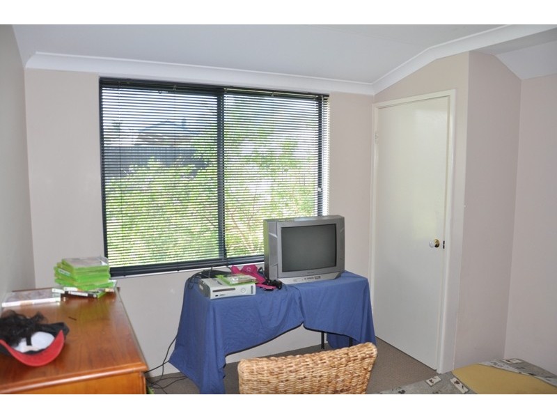 139 Peelwood Pde, Halls Head WA 6210