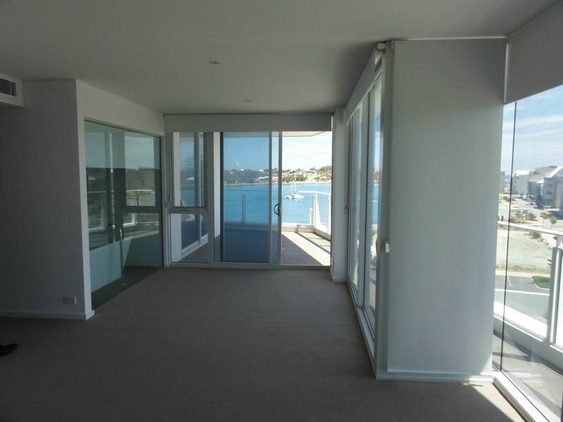 504/5 Marco Polo Drive, Mandurah WA 6210