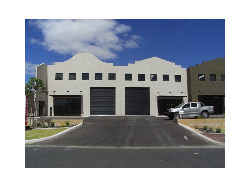 2/37 Panton Road, Greenfields WA 6210